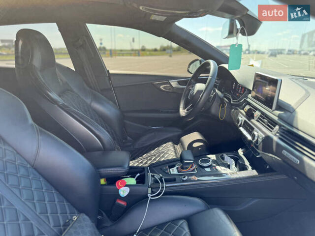 Белый Ауди С5, объемом двигателя 3 л и пробегом 90 тыс. км за 26990 $, фото 25 на Automoto.ua