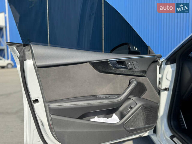 Белый Ауди С5, объемом двигателя 3 л и пробегом 95 тыс. км за 25990 $, фото 9 на Automoto.ua
