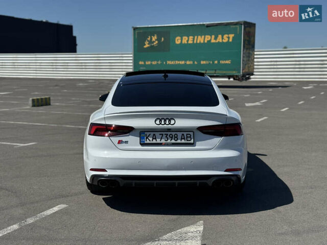 Белый Ауди С5, объемом двигателя 3 л и пробегом 90 тыс. км за 26990 $, фото 5 на Automoto.ua