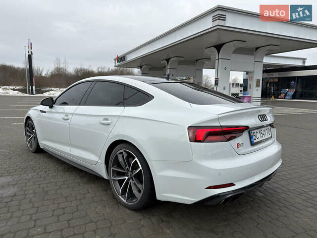 Белый Ауди С5, объемом двигателя 3 л и пробегом 103 тыс. км за 23200 $, фото 2 на Automoto.ua