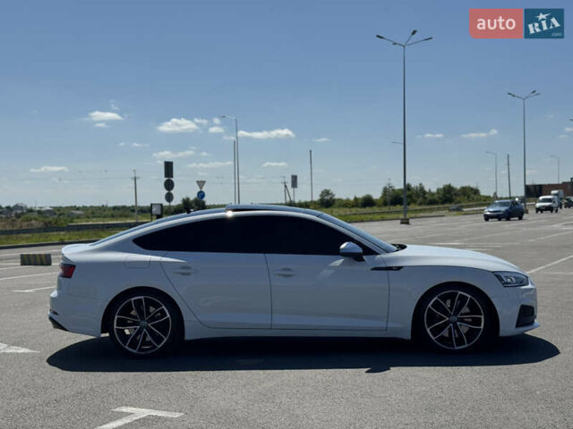 Белый Ауди С5, объемом двигателя 3 л и пробегом 90 тыс. км за 26990 $, фото 3 на Automoto.ua