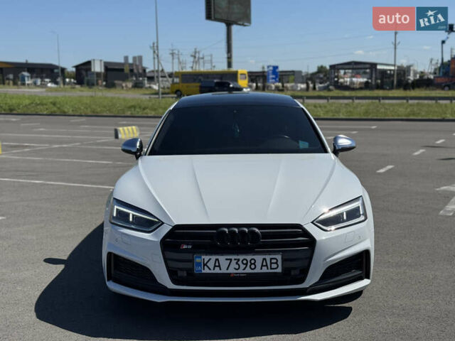 Белый Ауди С5, объемом двигателя 3 л и пробегом 90 тыс. км за 26990 $, фото 1 на Automoto.ua