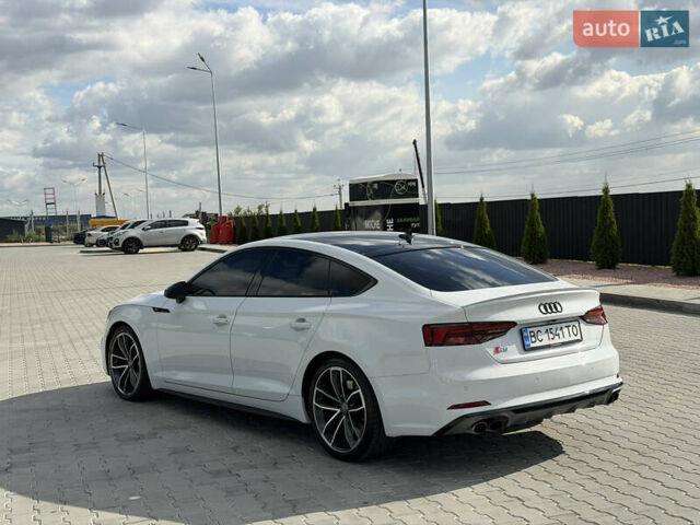 Белый Ауди С5, объемом двигателя 3 л и пробегом 98 тыс. км за 28990 $, фото 6 на Automoto.ua