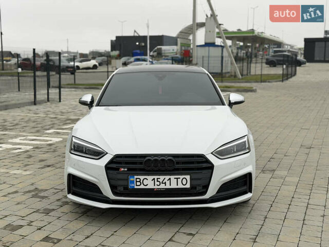 Білий Ауді S5, об'ємом двигуна 3 л та пробігом 100 тис. км за 23990 $, фото 1 на Automoto.ua