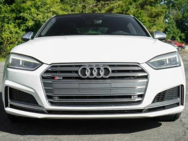 Белый Ауди С5, объемом двигателя 3 л и пробегом 60 тыс. км за 445 $, фото 1 на Automoto.ua