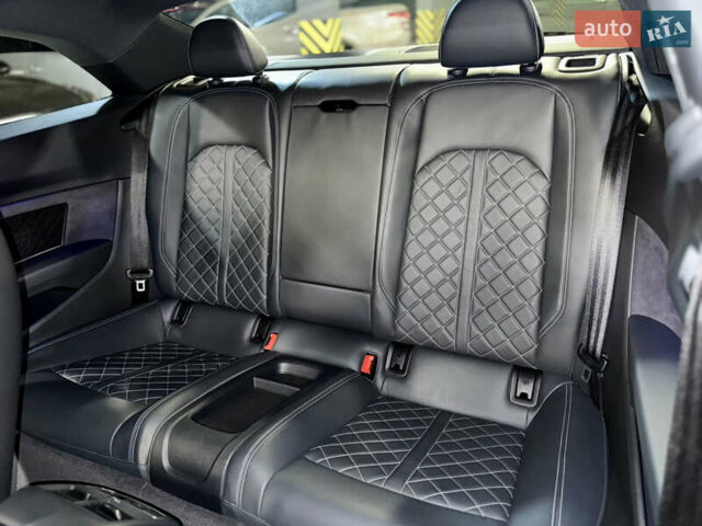 Белый Ауди С5, объемом двигателя 3 л и пробегом 54 тыс. км за 36000 $, фото 28 на Automoto.ua