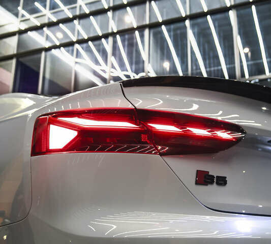 Белый Ауди С5, объемом двигателя 3 л и пробегом 28 тыс. км за 55000 $, фото 4 на Automoto.ua