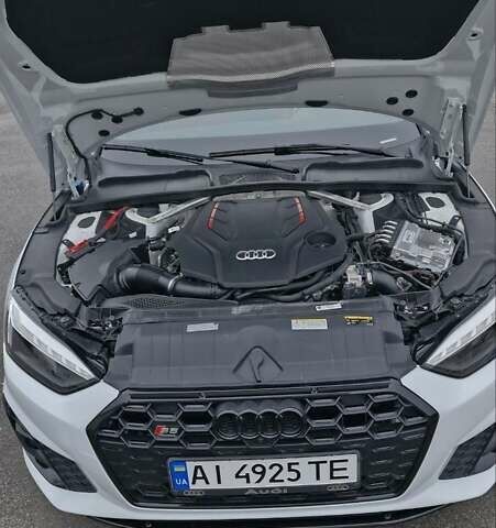 Белый Ауди С5, объемом двигателя 3 л и пробегом 22 тыс. км за 49000 $, фото 6 на Automoto.ua