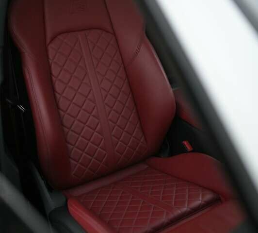 Белый Ауди С5, объемом двигателя 3 л и пробегом 13 тыс. км за 51000 $, фото 4 на Automoto.ua