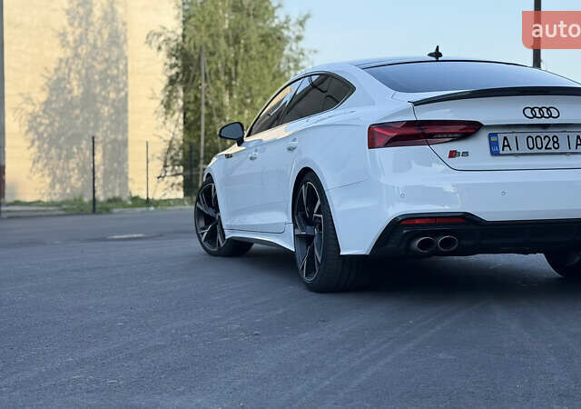 Белый Ауди С5, объемом двигателя 3 л и пробегом 32 тыс. км за 46500 $, фото 4 на Automoto.ua