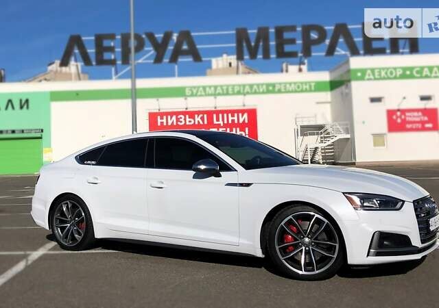 Белый Ауди С5, объемом двигателя 3 л и пробегом 77 тыс. км за 43700 $, фото 3 на Automoto.ua