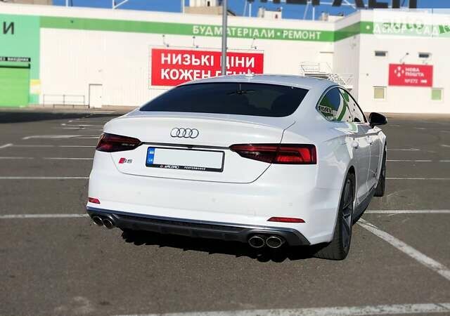 Белый Ауди С5, объемом двигателя 3 л и пробегом 77 тыс. км за 43700 $, фото 14 на Automoto.ua