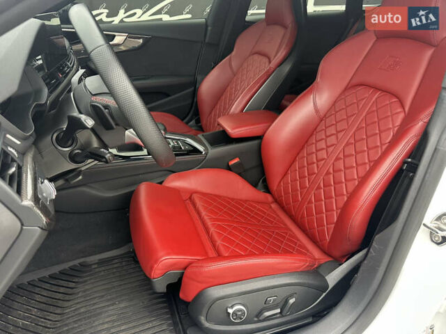 Белый Ауди С5, объемом двигателя 3 л и пробегом 12 тыс. км за 54999 $, фото 9 на Automoto.ua