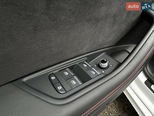 Белый Ауди С5, объемом двигателя 3 л и пробегом 9 тыс. км за 64990 $, фото 16 на Automoto.ua