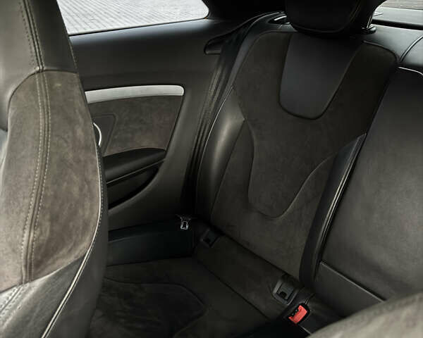 Черный Ауди С5, объемом двигателя 3 л и пробегом 196 тыс. км за 15500 $, фото 8 на Automoto.ua