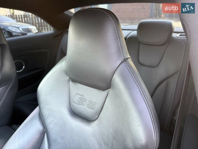 Черный Ауди С5, объемом двигателя 3 л и пробегом 115 тыс. км за 16990 $, фото 40 на Automoto.ua