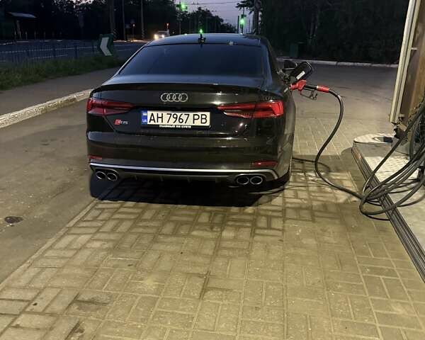Чорний Ауді S5, об'ємом двигуна 3 л та пробігом 229 тис. км за 27000 $, фото 2 на Automoto.ua