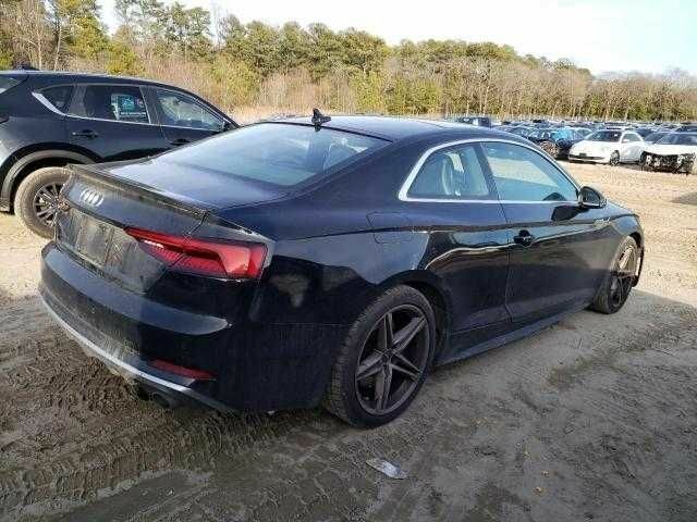 Чорний Ауді S5, об'ємом двигуна 3 л та пробігом 81 тис. км за 8900 $, фото 2 на Automoto.ua