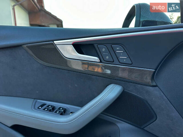 Черный Ауди С5, объемом двигателя 3 л и пробегом 123 тыс. км за 31000 $, фото 9 на Automoto.ua