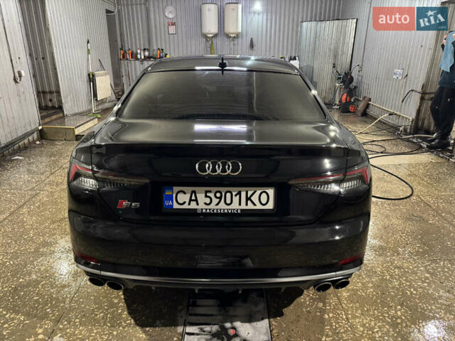 Черный Ауди С5, объемом двигателя 3 л и пробегом 96 тыс. км за 31000 $, фото 5 на Automoto.ua