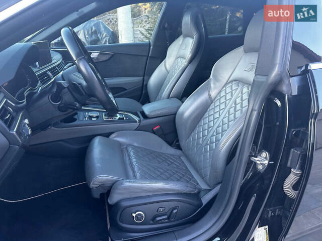 Черный Ауди С5, объемом двигателя 3 л и пробегом 123 тыс. км за 31000 $, фото 7 на Automoto.ua