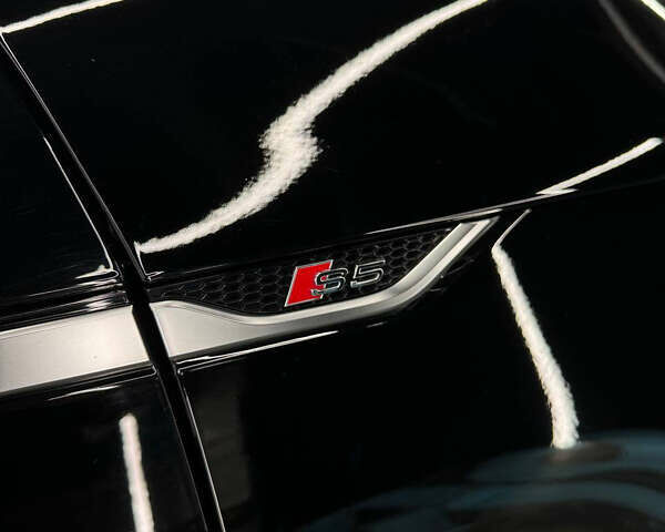 Чорний Ауді S5, об'ємом двигуна 3 л та пробігом 72 тис. км за 35500 $, фото 9 на Automoto.ua