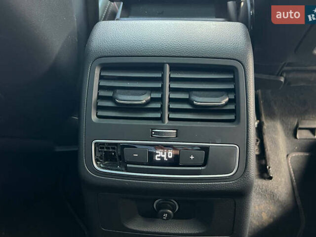 Чорний Ауді S5, об'ємом двигуна 3 л та пробігом 38 тис. км за 41000 $, фото 17 на Automoto.ua