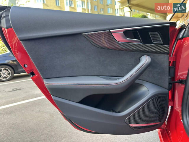 Красный Ауди С5, объемом двигателя 3 л и пробегом 7 тыс. км за 49999 $, фото 47 на Automoto.ua