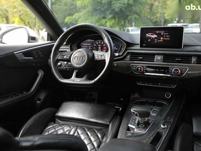 Ауди С5, объемом двигателя 3 л и пробегом 120 тыс. км за 34000 $, фото 11 на Automoto.ua