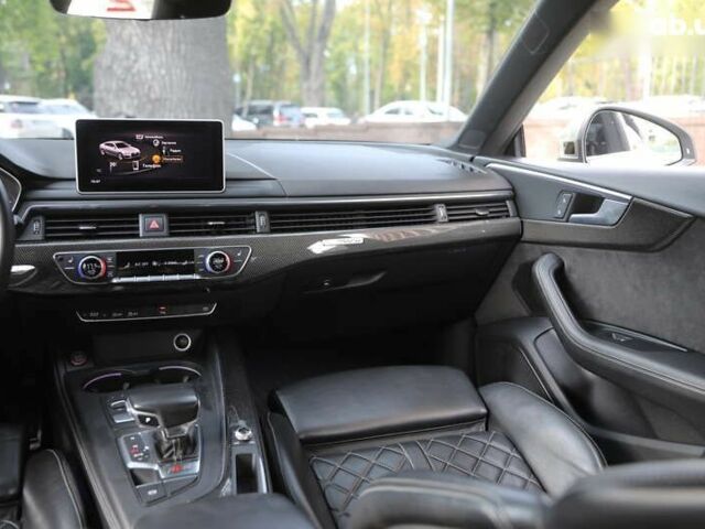 Ауди С5, объемом двигателя 3 л и пробегом 120 тыс. км за 34000 $, фото 13 на Automoto.ua