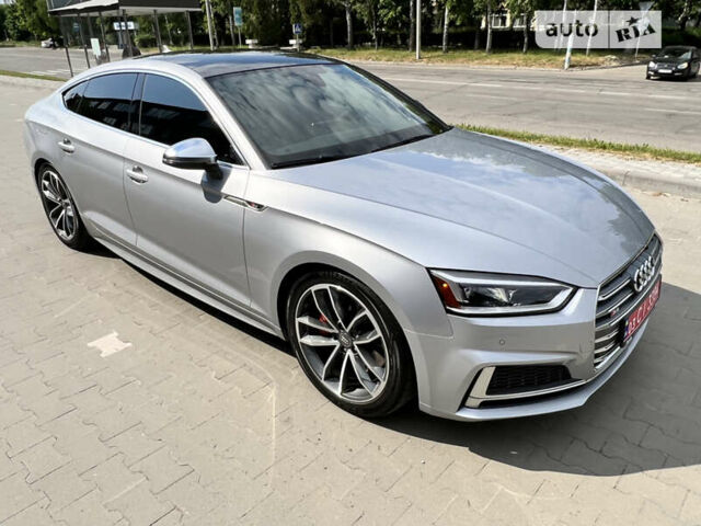 Сірий Ауді S5, об'ємом двигуна 3 л та пробігом 83 тис. км за 37999 $, фото 24 на Automoto.ua