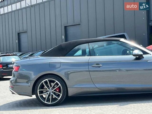 Сірий Ауді S5, об'ємом двигуна 3 л та пробігом 82 тис. км за 29940 $, фото 13 на Automoto.ua