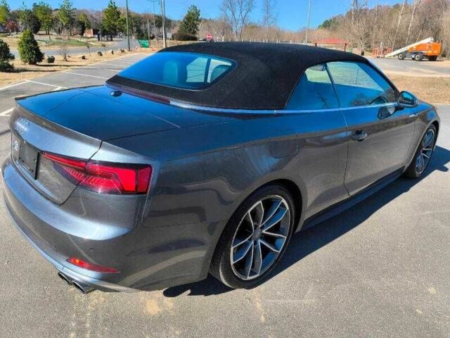 Серый Ауди С5, объемом двигателя 3 л и пробегом 54 тыс. км за 9900 $, фото 4 на Automoto.ua