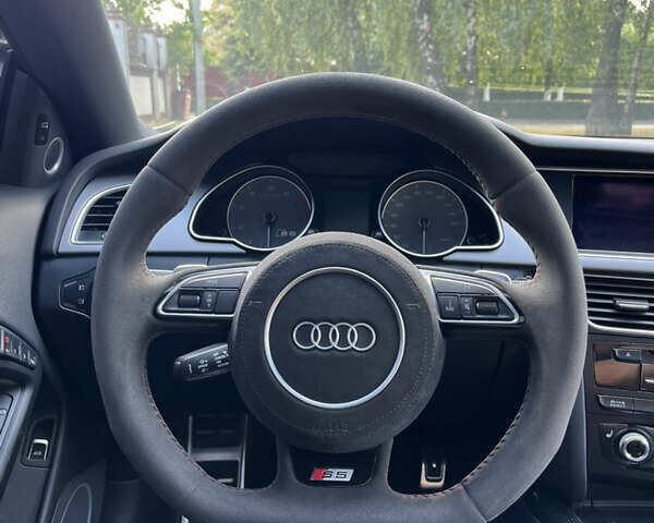 Ауді S5 2013 у Рівному на Automoto.ua Сірий Ауді S5, об'ємом двигуна 3 л та пробігом 177 тис. км за 16600 $, фото 13 на Automoto.ua