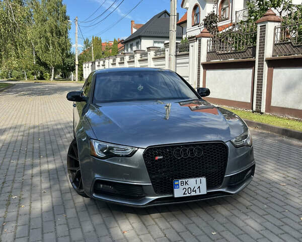 Ауді S5 2013 у Рівному на Automoto.ua Сірий Ауді S5, об'ємом двигуна 3 л та пробігом 177 тис. км за 16600 $, фото 4 на Automoto.ua