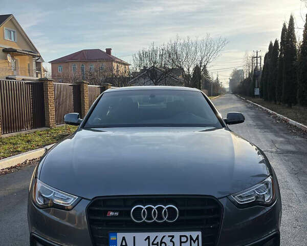 Сірий Ауді S5, об'ємом двигуна 3 л та пробігом 123 тис. км за 18000 $, фото 3 на Automoto.ua
