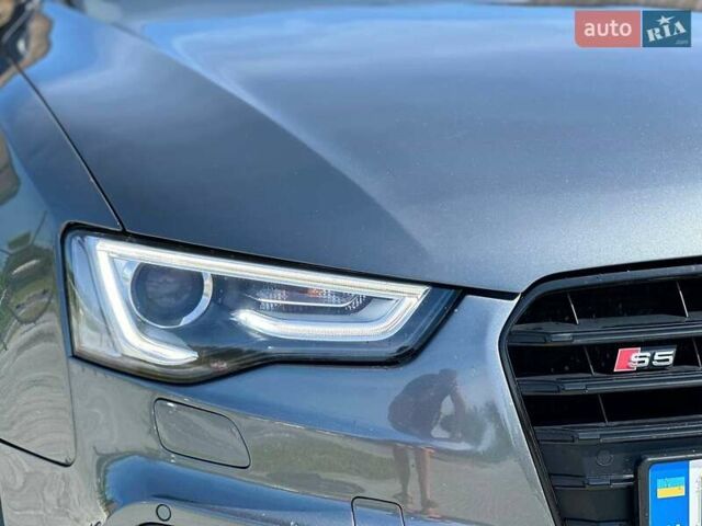 Серый Ауди С5, объемом двигателя 3 л и пробегом 95 тыс. км за 16999 $, фото 6 на Automoto.ua