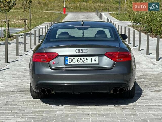 Серый Ауди С5, объемом двигателя 3 л и пробегом 95 тыс. км за 16999 $, фото 9 на Automoto.ua