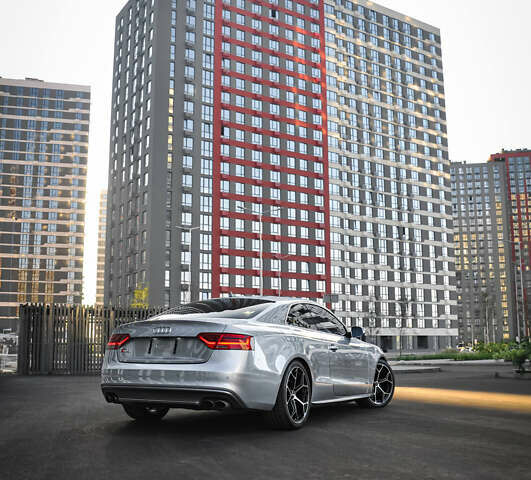 Сірий Ауді S5, об'ємом двигуна 3 л та пробігом 127 тис. км за 18500 $, фото 7 на Automoto.ua
