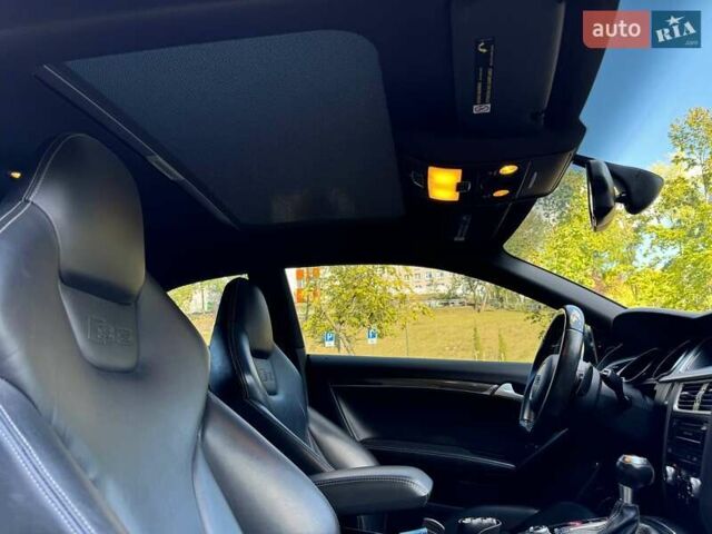 Серый Ауди С5, объемом двигателя 3 л и пробегом 95 тыс. км за 16999 $, фото 14 на Automoto.ua