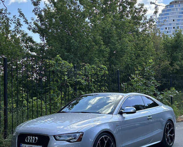 Сірий Ауді S5, об'ємом двигуна 3 л та пробігом 127 тис. км за 18500 $, фото 3 на Automoto.ua