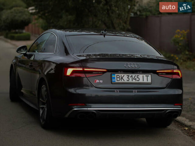 Серый Ауди С5, объемом двигателя 3 л и пробегом 95 тыс. км за 34000 $, фото 6 на Automoto.ua