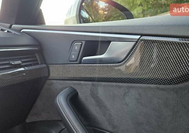 Сірий Ауді S5, об'ємом двигуна 3 л та пробігом 59 тис. км за 33400 $, фото 22 на Automoto.ua