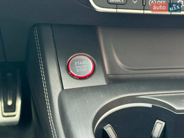 Сірий Ауді S5, об'ємом двигуна 3 л та пробігом 59 тис. км за 31990 $, фото 32 на Automoto.ua