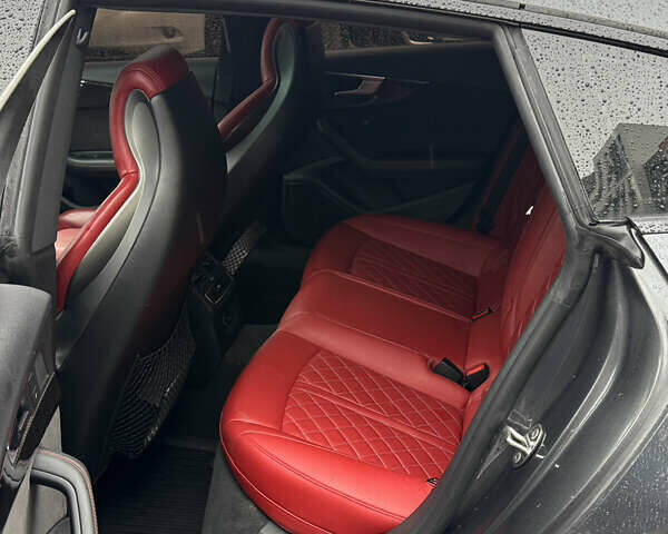 Серый Ауди С5, объемом двигателя 3 л и пробегом 119 тыс. км за 35000 $, фото 15 на Automoto.ua