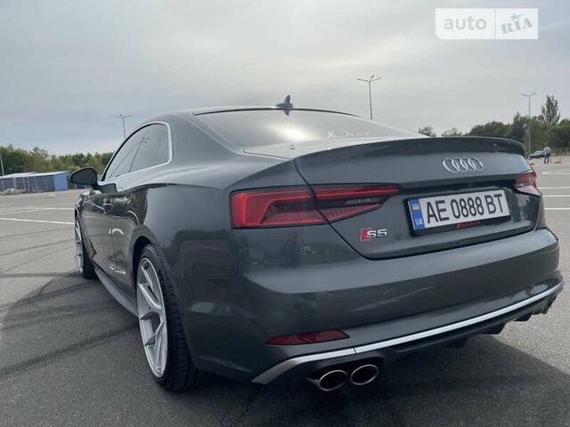 Сірий Ауді S5, об'ємом двигуна 3 л та пробігом 72 тис. км за 44500 $, фото 35 на Automoto.ua