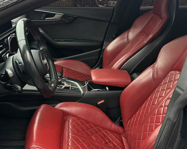 Серый Ауди С5, объемом двигателя 3 л и пробегом 119 тыс. км за 35000 $, фото 10 на Automoto.ua