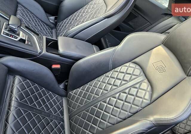 Сірий Ауді S5, об'ємом двигуна 3 л та пробігом 59 тис. км за 33400 $, фото 15 на Automoto.ua