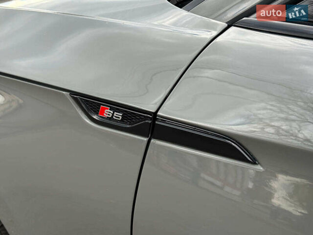 Сірий Ауді S5, об'ємом двигуна 3 л та пробігом 59 тис. км за 31990 $, фото 11 на Automoto.ua