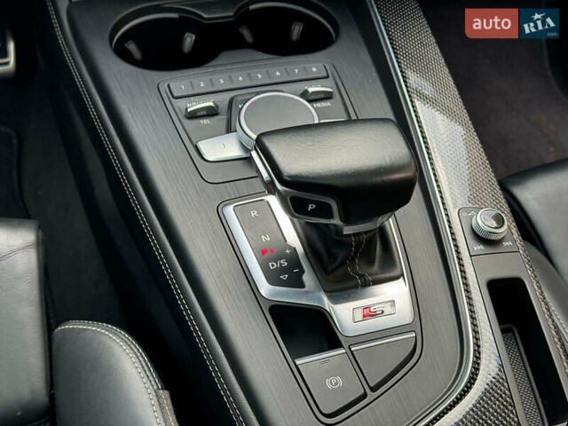 Сірий Ауді S5, об'ємом двигуна 3 л та пробігом 59 тис. км за 31990 $, фото 33 на Automoto.ua